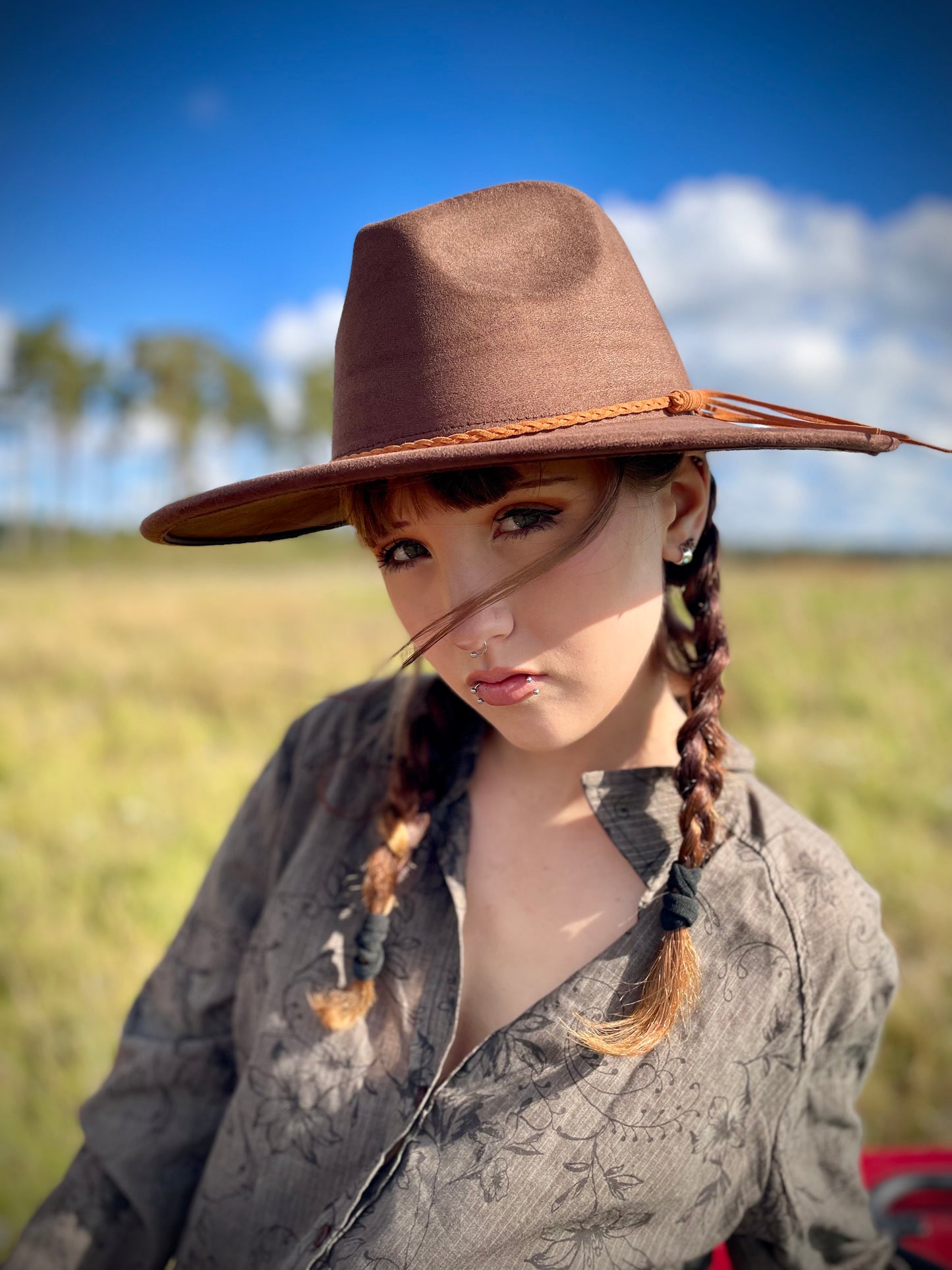 Cowboyhatt ”Solrosor”