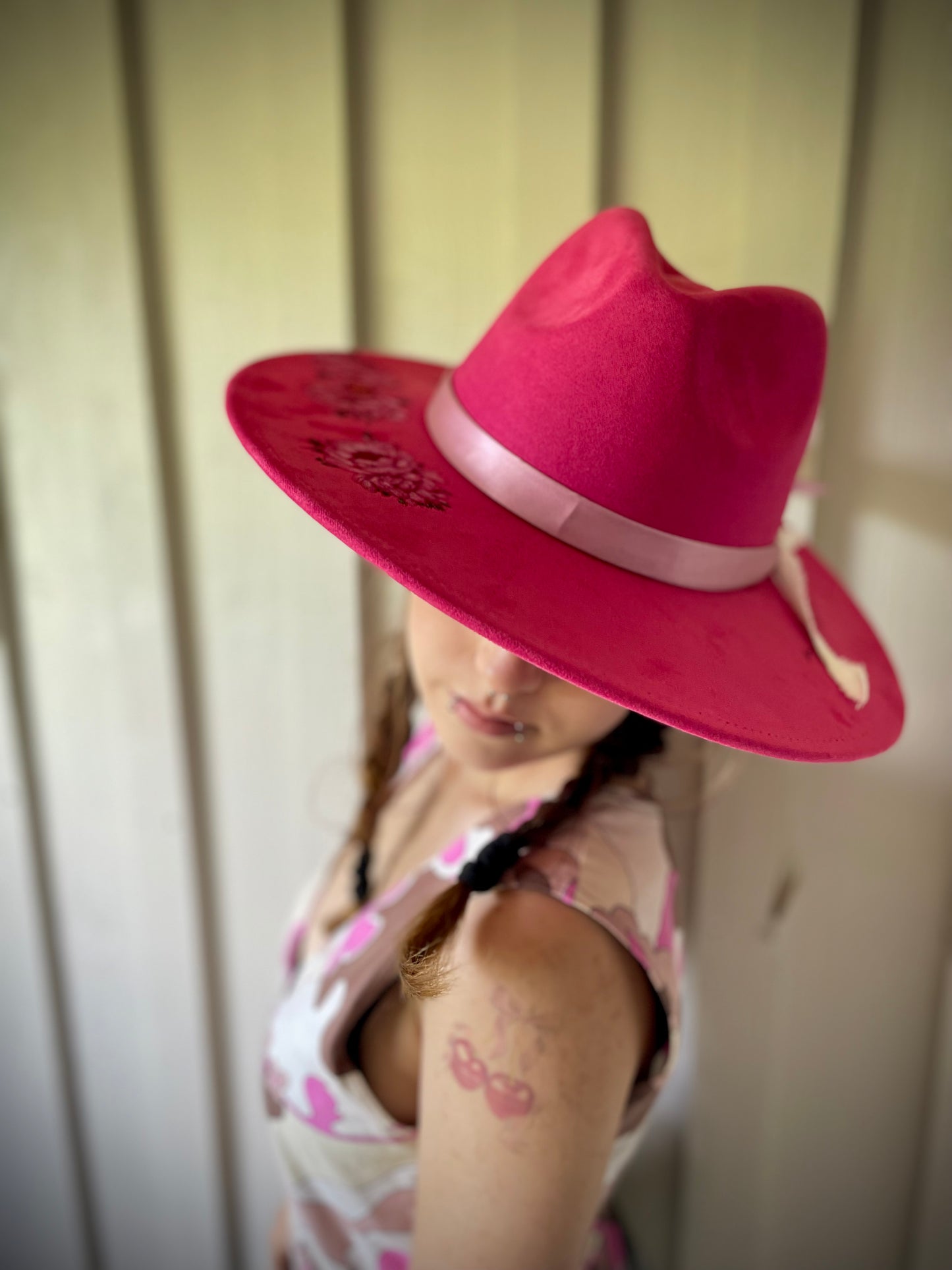 Cowboyhatt ”Vildblommor och bin”